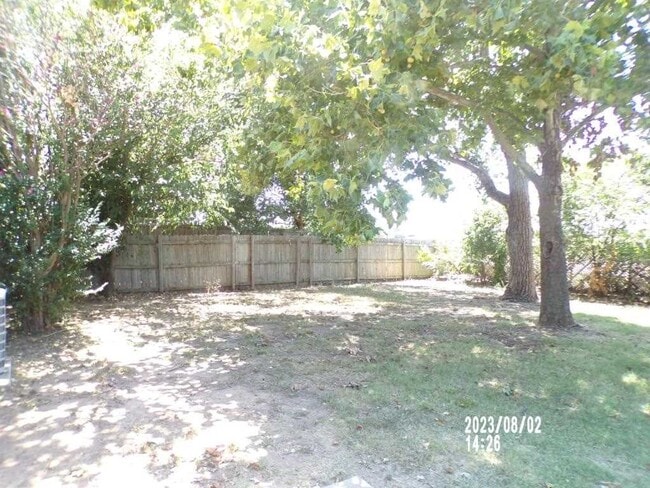 Building Photo - 1706 NW Gray Warr Pl