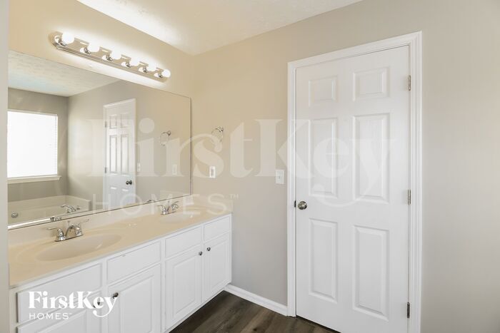 Building Photo - 4080 Beaver Oak Ct
