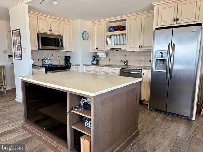 Building Photo - 9600 Atlantic Ave