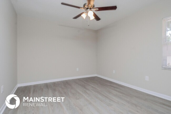 Building Photo - 12303 Yellow Rose Cir