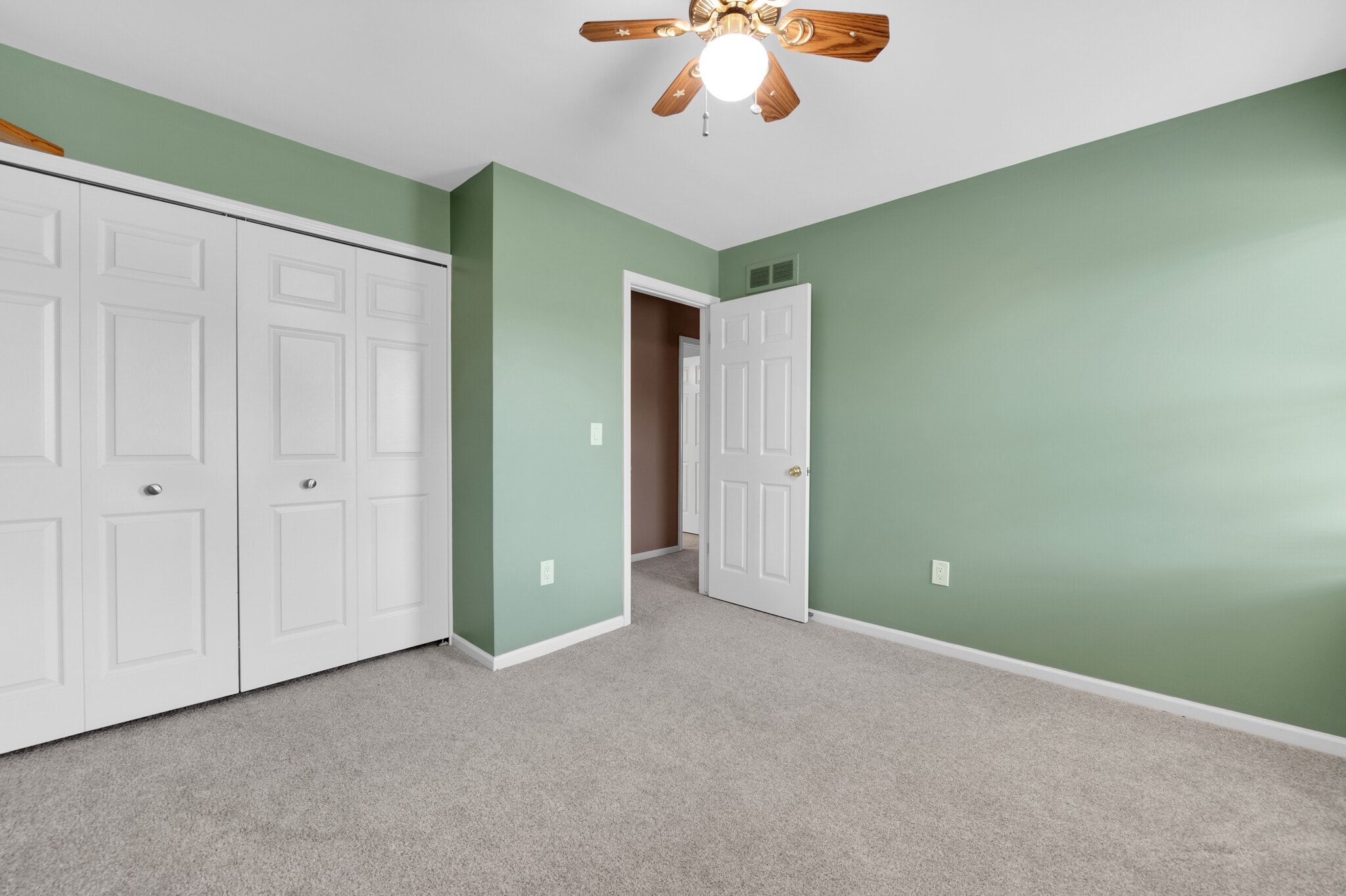 Building Photo - 34572 Bunker Hill Dr