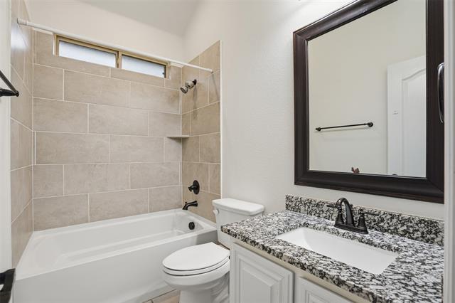 Building Photo - 2604 Dylan Ln