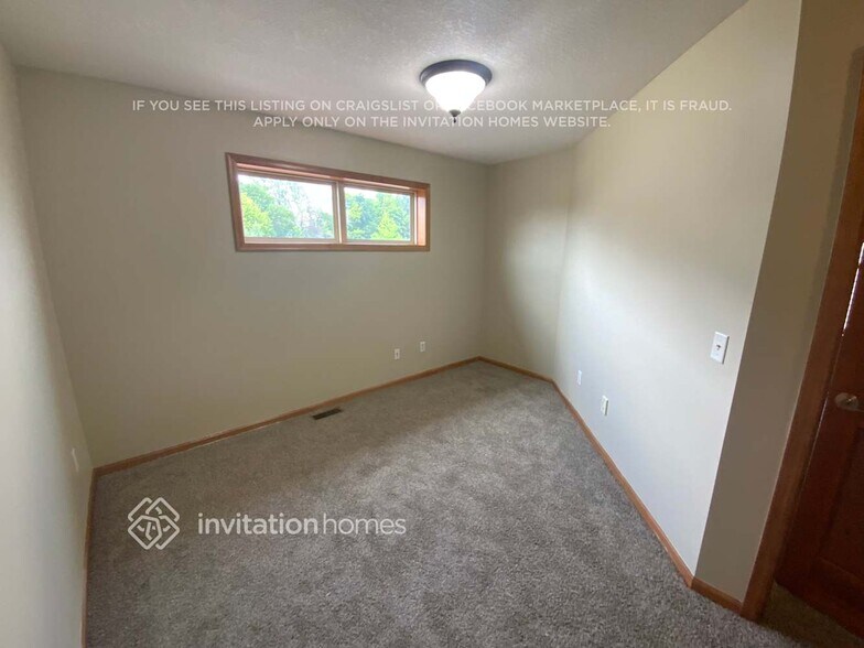 Building Photo - 3038 Walden Dr