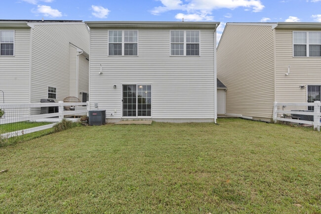 Building Photo - 338 Camerton Ln