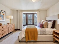 Building Photo - Large Four Bedroom In York!
