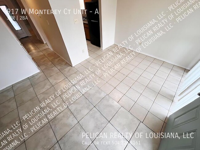 Building Photo - 917 Monterey Ct S