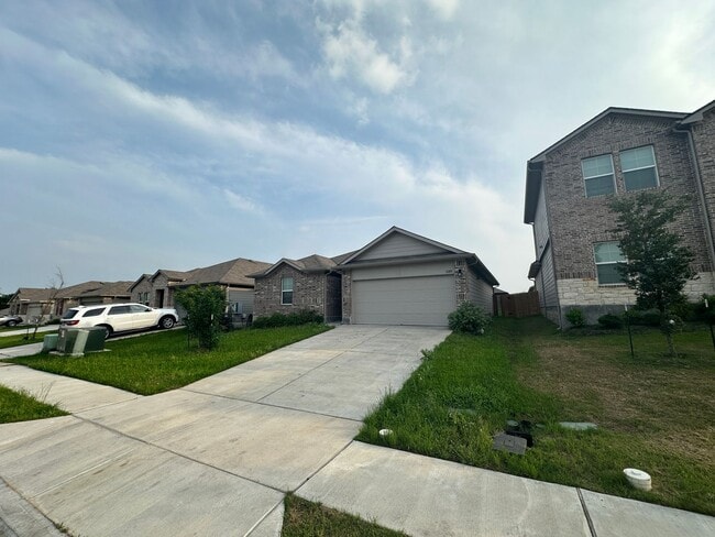 Building Photo - 15205 Siberian Elm Ln