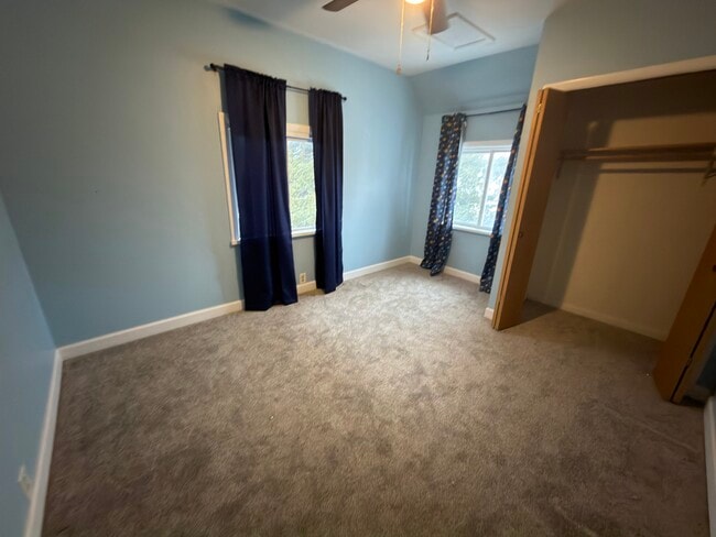 Building Photo - 202 Wesley St