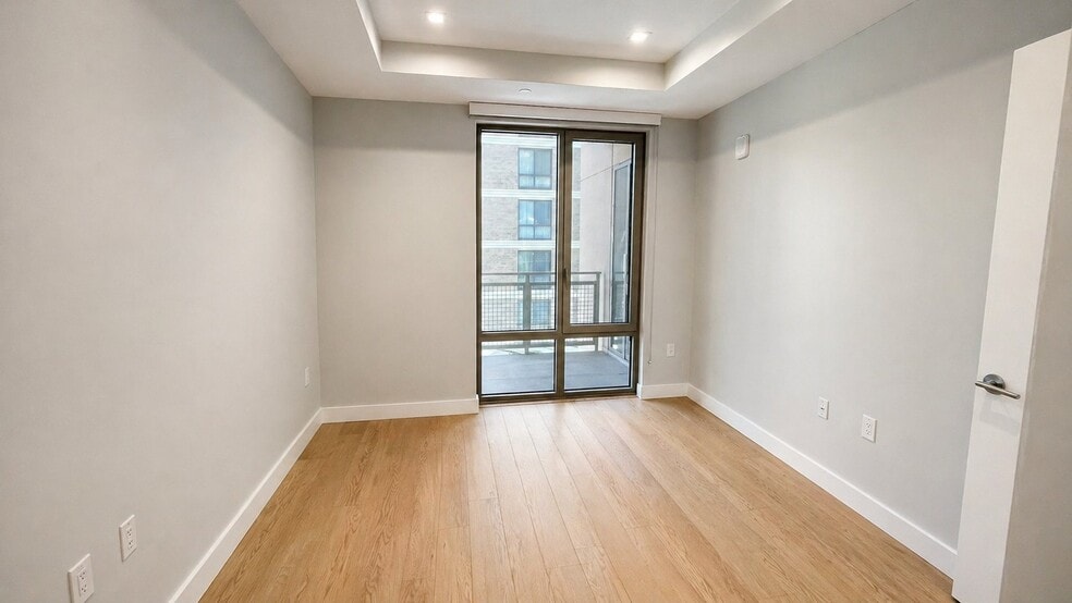 Building Photo - 1224 M St NW
