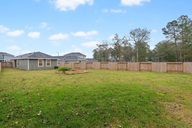 Building Photo - 12070 William Trails Cir