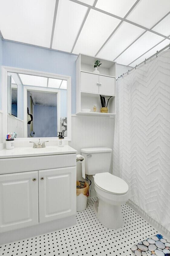 Building Photo - 5220 Las Verdes Cir