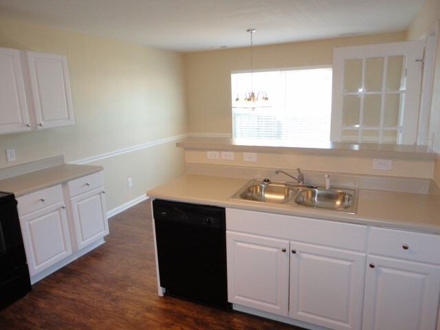 Building Photo - 1608 Brown Owl Dr