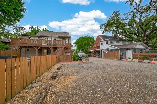 Building Photo - 1807 Crocker St