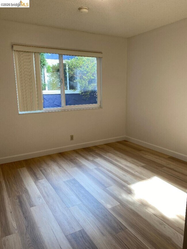 Building Photo - 708 Solano Ave