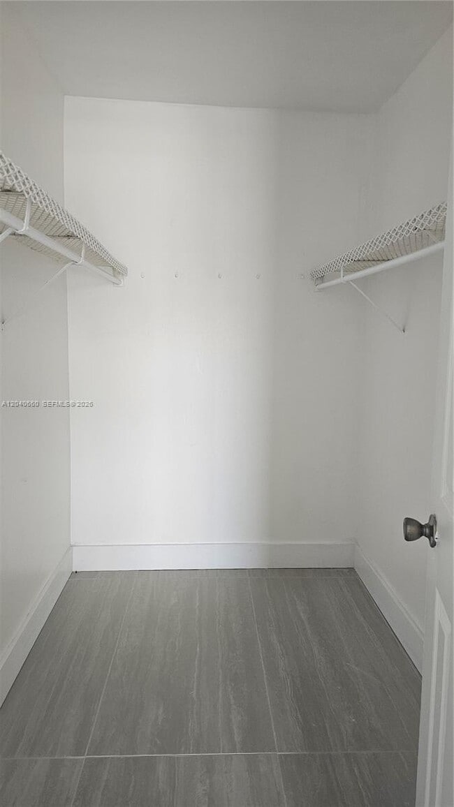 Building Photo - 5625 W 20th Ave