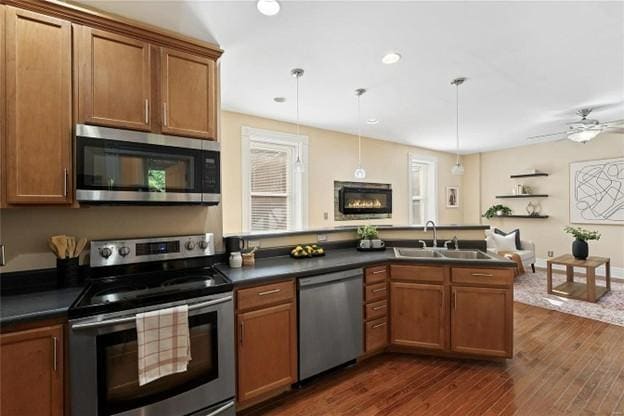 Building Photo - 1924 Geyer Ave