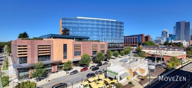 Building Photo - 115 E Park Ave