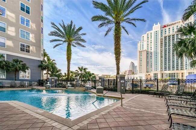 Building Photo - 700 S Harbour Island Blvd