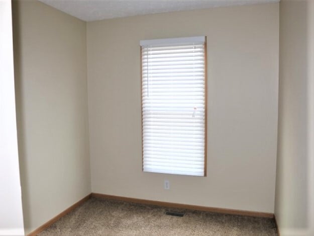 Building Photo - 293 Iris Trail Dr
