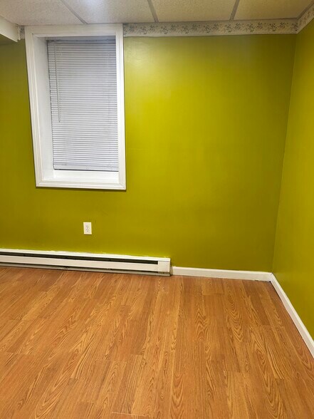 Building Photo - 50 Grand St