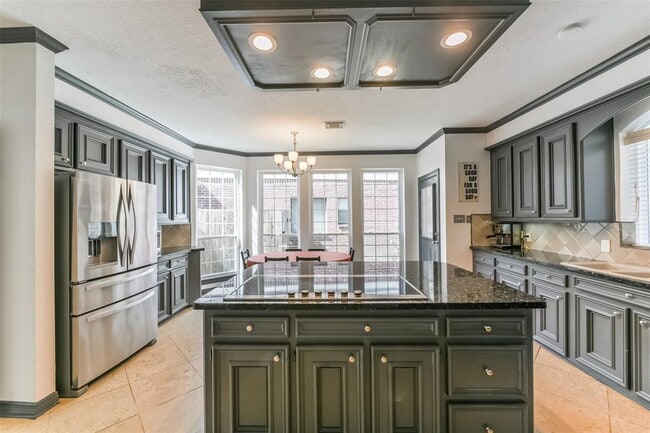 Building Photo - 1718 Raven Oak Ct