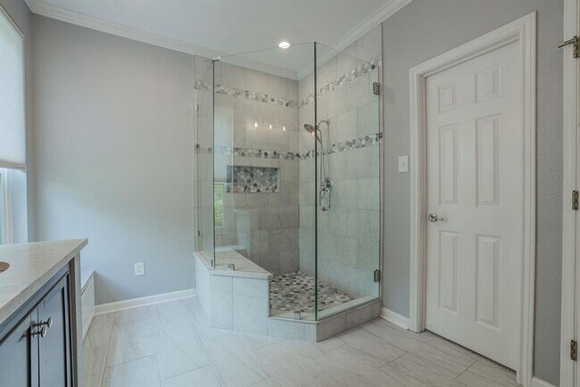 Building Photo - 3624 Malone Dr