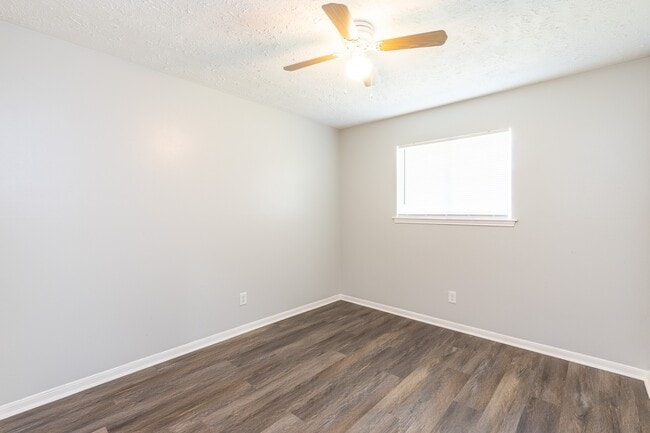 Building Photo - 4903 Redfish Reef Dr