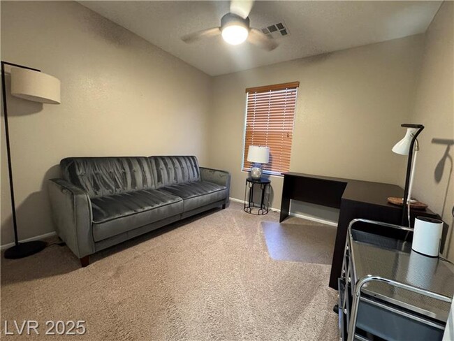 Building Photo - 9253 Valley Ranch Ave