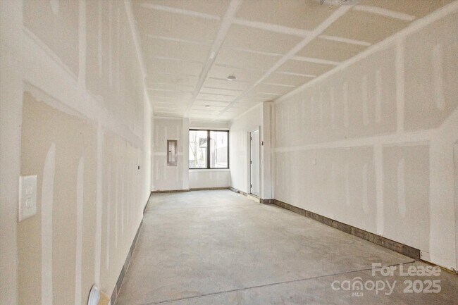 Building Photo - 4528 Radler Ct