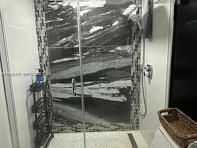 Building Photo - 7601 E Treasure Dr