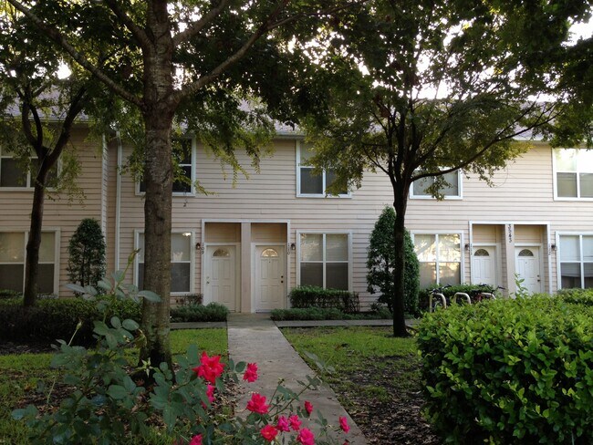 Primary Photo - 3543 SW 30th Way