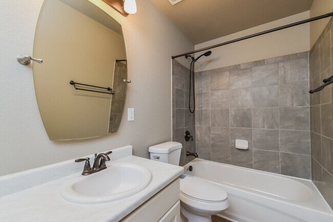 Building Photo - 7448 Cat Tail Creek Dr