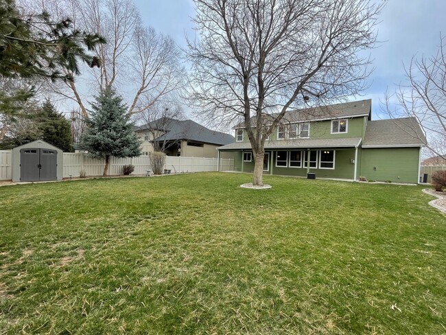 Building Photo - 2725 S Groom Way