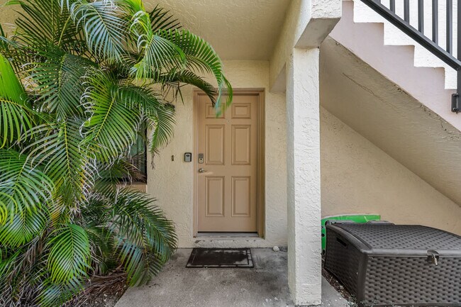 Building Photo - 1277 S Orlando Ave