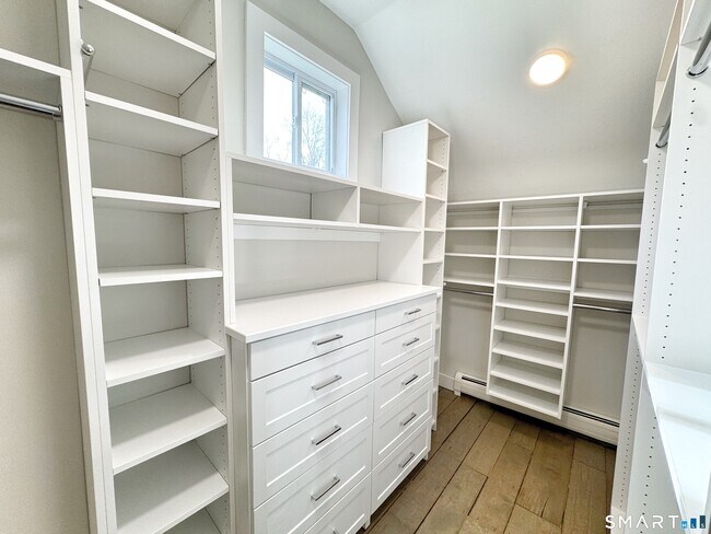 Building Photo - 112 Georgetown Rd