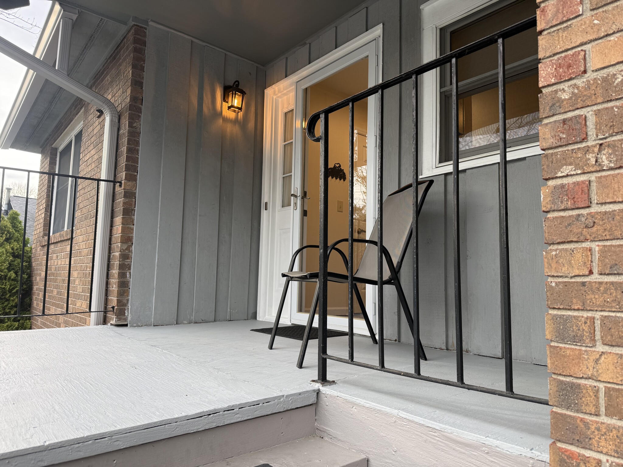 Building Photo - 104 Meadow Park Ln