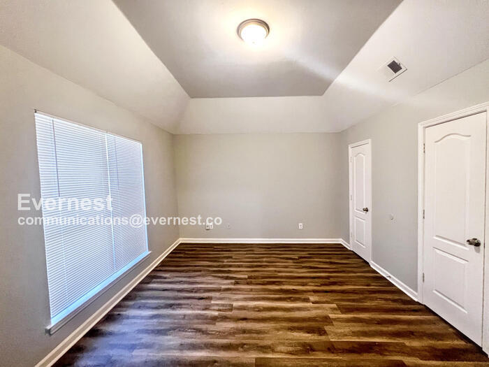 Building Photo - 7689 Ragland Pl