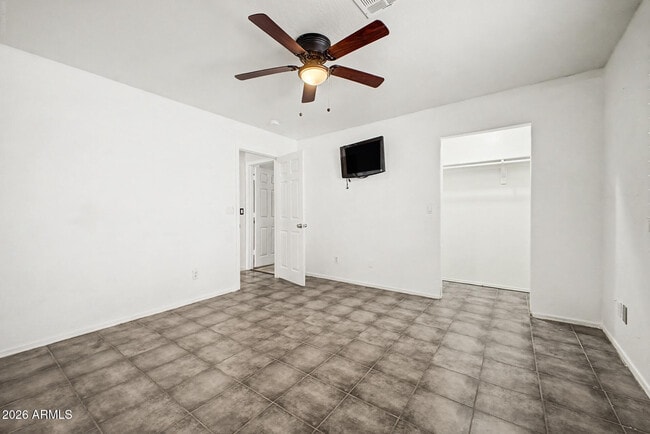 Building Photo - 6116 S Borego Rd