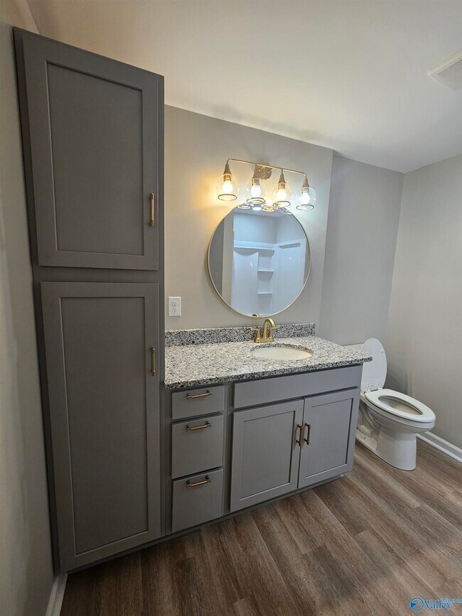 Building Photo - 3210 Delia Ln NW