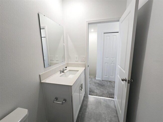 Building Photo - 7649 Stone Crk Trl