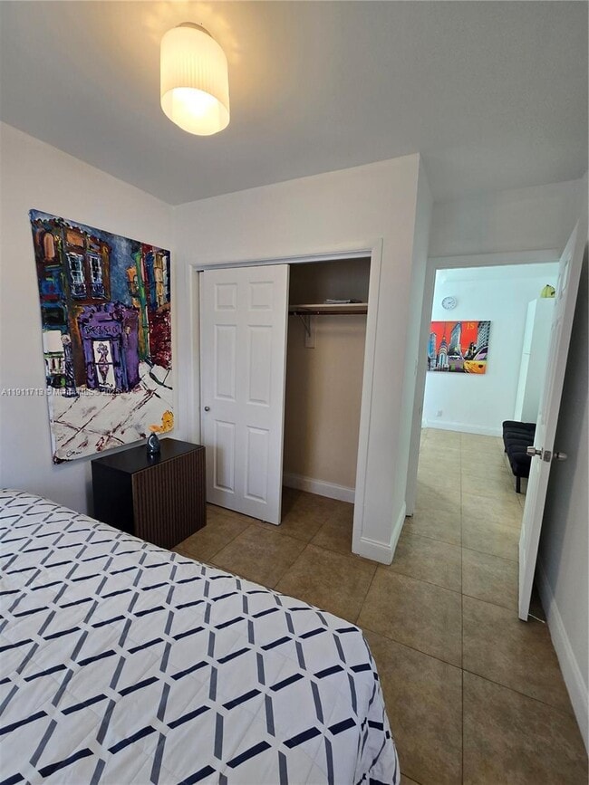 Building Photo - 445 NW 125th St