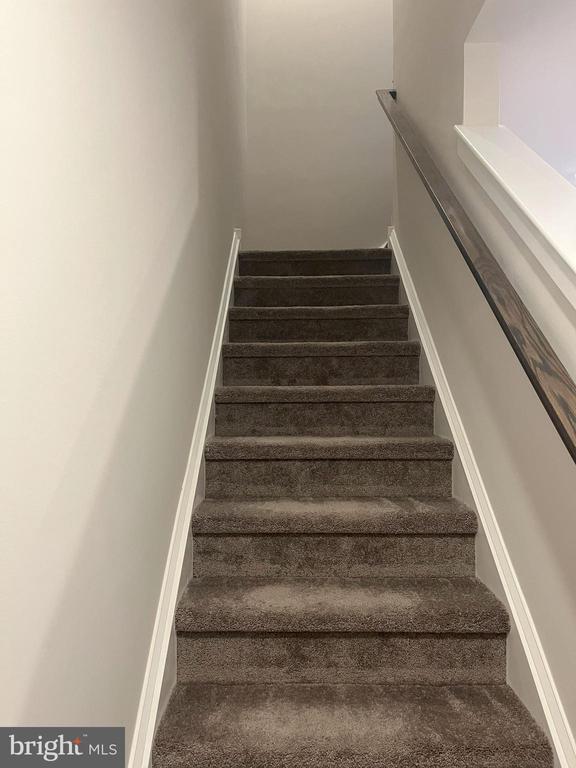 Building Photo - 777 Platinum Dr