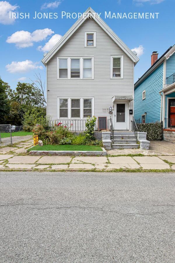 Primary Photo - 84 10th St