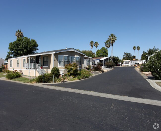 Casa Grande Mobile Home Park 1002 Poplar Rd Vacaville CA 95687