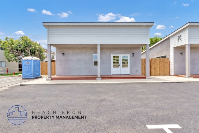 Building Photo - 1931 Pomona