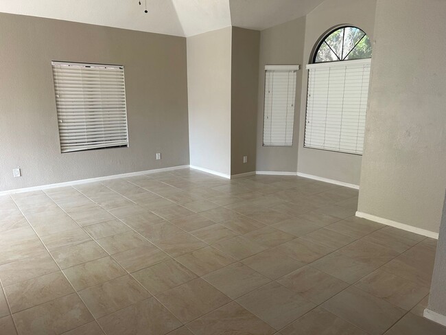 Building Photo - 16808 S 35th St