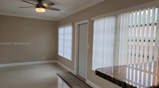 Building Photo - 2228 Polk St