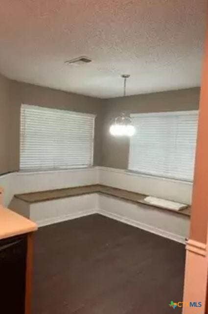 Building Photo - 329 Paisano St