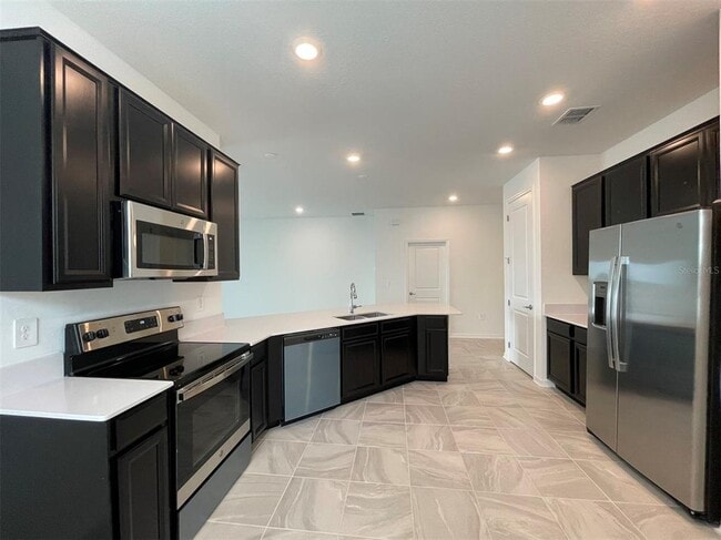 Building Photo - 835 Ofanto Wy