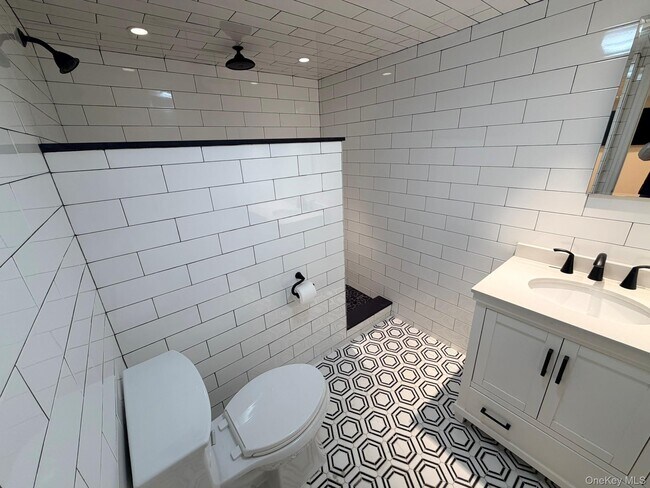 Building Photo - 2002 City Ave